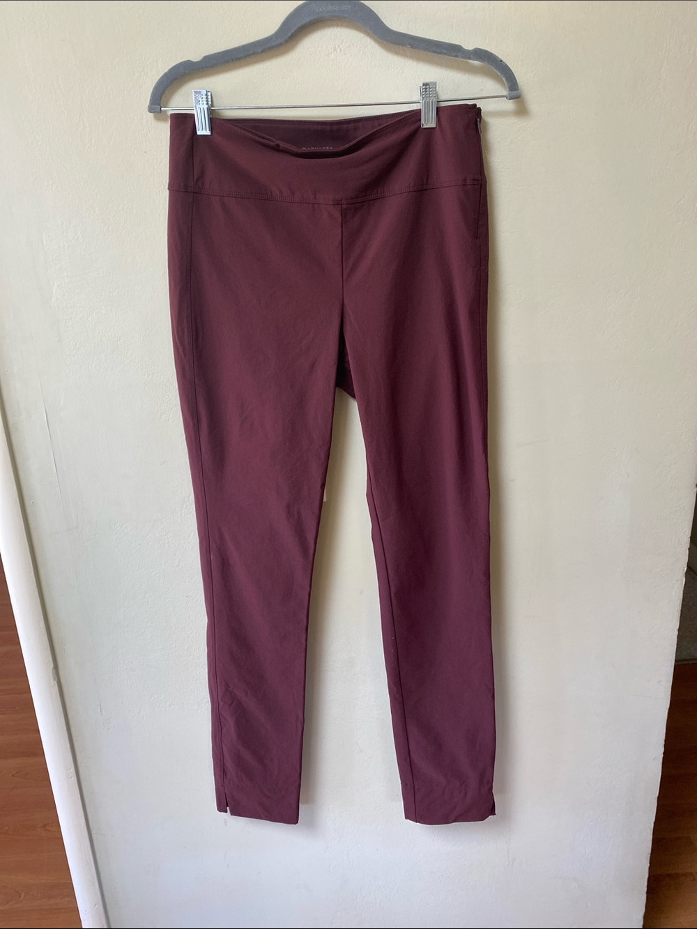 Athleta Maroon Wander Slim Ankle Leggings